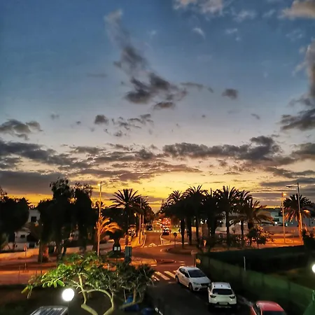 Tropical Haven On Tenerife Apartament